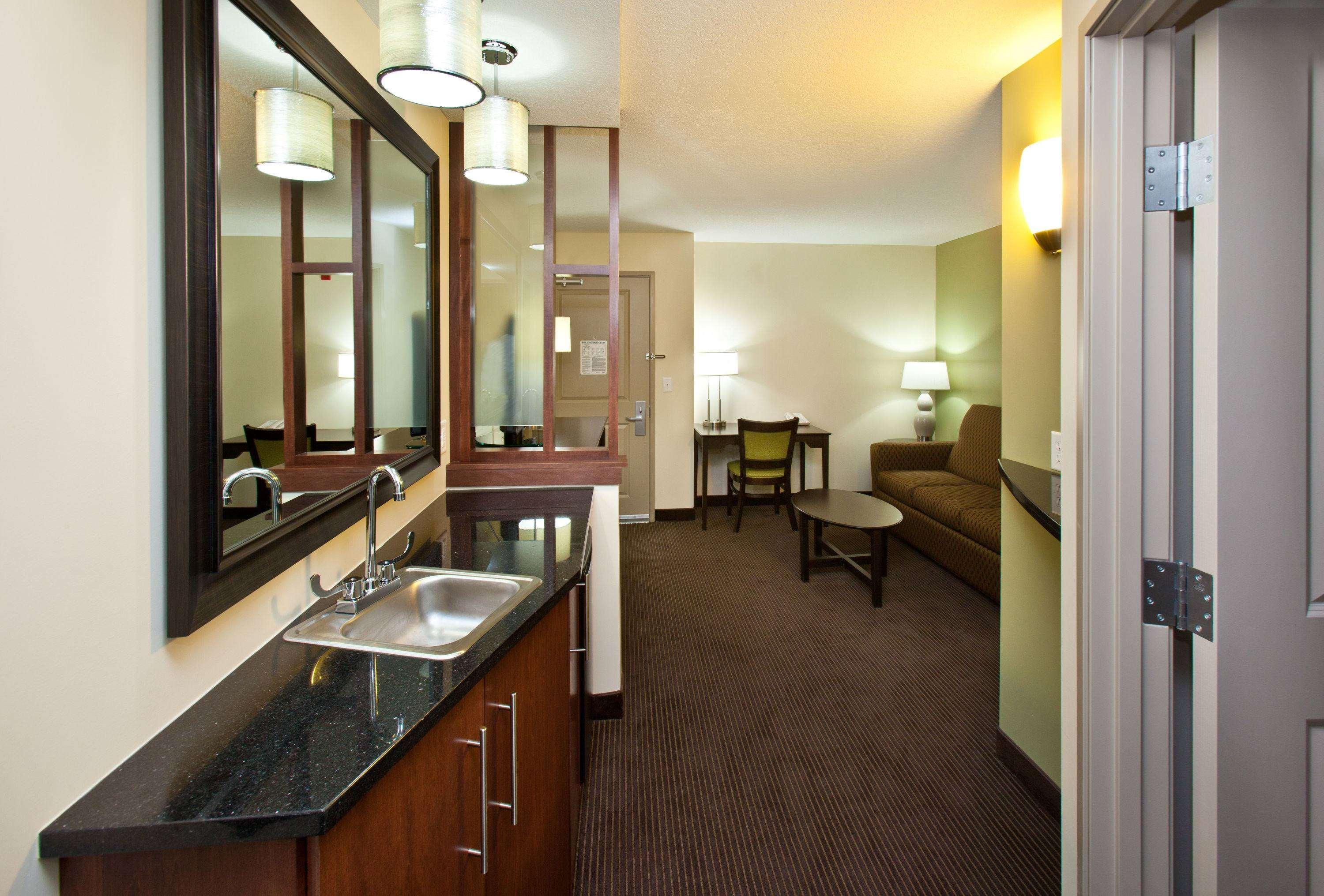 Americinn By Wyndham Fairfield Zewnętrze zdjęcie