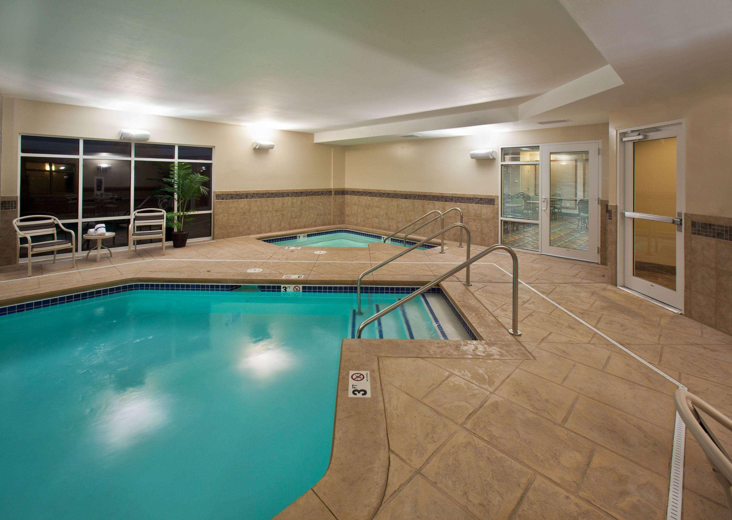 Americinn By Wyndham Fairfield Zewnętrze zdjęcie