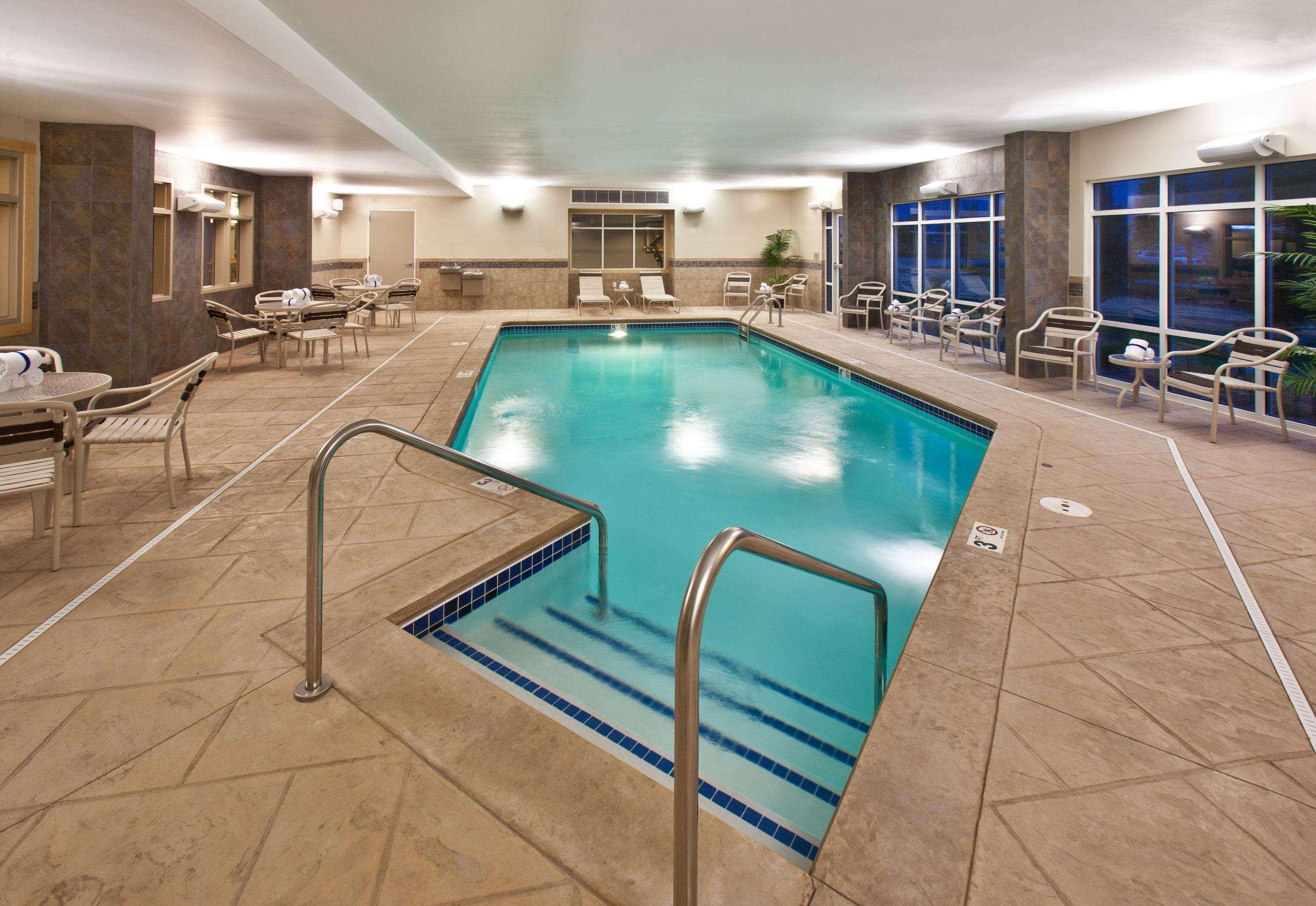 Americinn By Wyndham Fairfield Zewnętrze zdjęcie
