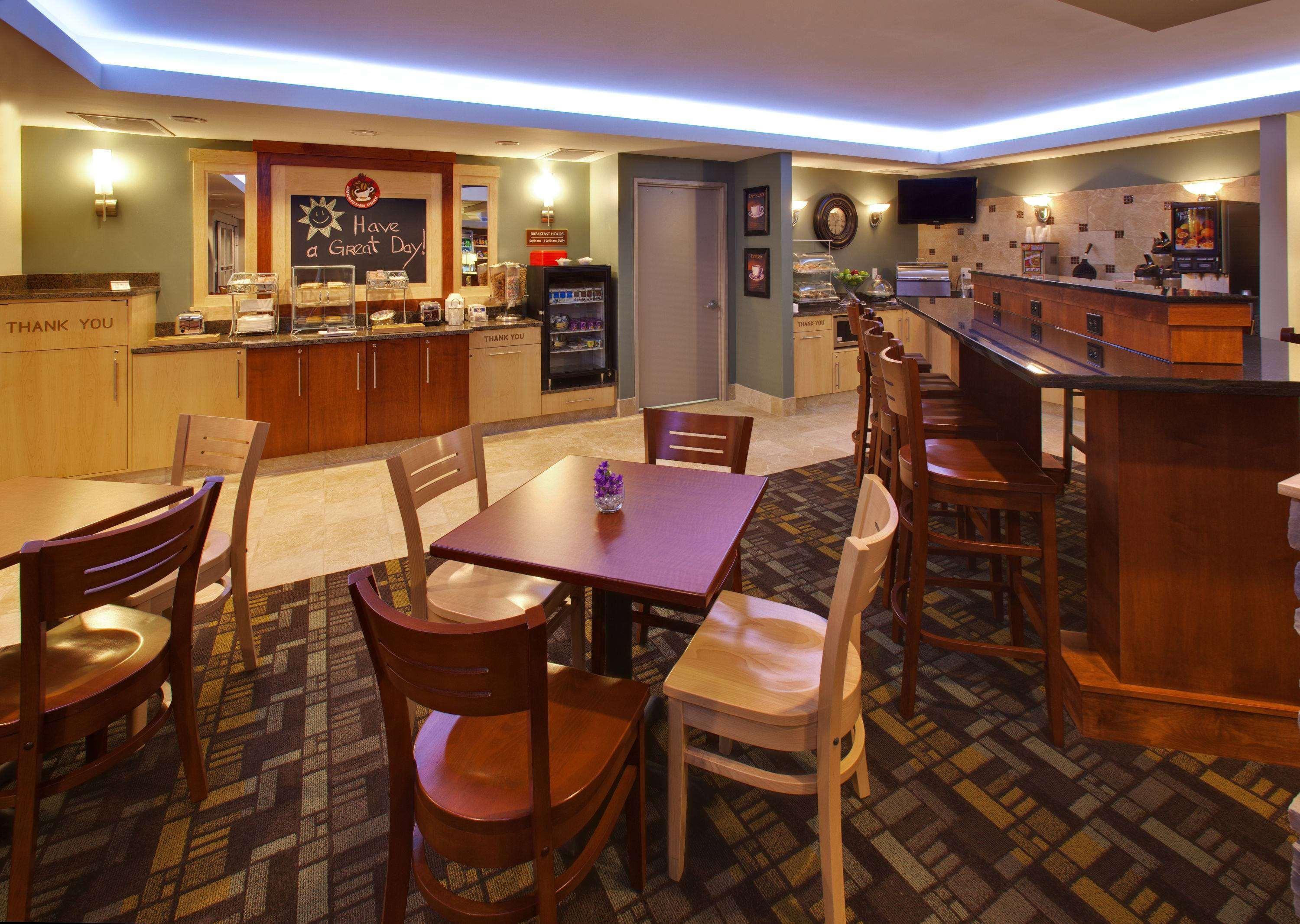 Americinn By Wyndham Fairfield Zewnętrze zdjęcie
