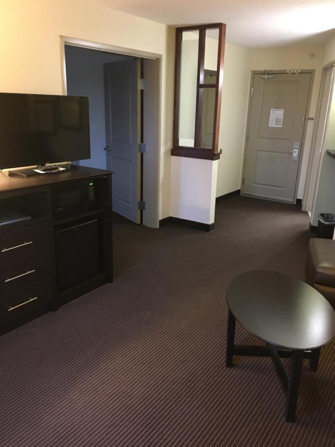 Americinn By Wyndham Fairfield Zewnętrze zdjęcie
