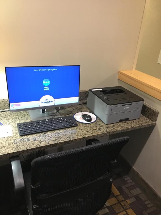 Americinn By Wyndham Fairfield Zewnętrze zdjęcie